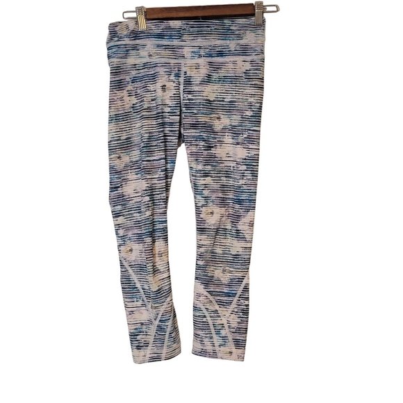 Lululemon Leggings Size 4 Multicolor 26" Elastic‎ Waist - Picture 3 of 4